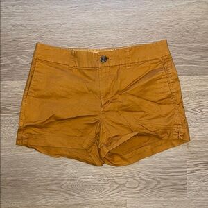 Old Navy Everyday Short